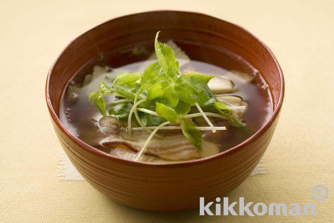 Eringi Mushroom and Bacon in Clear Broth Soup