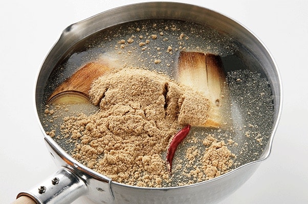 Parboiling Bamboo Shoots