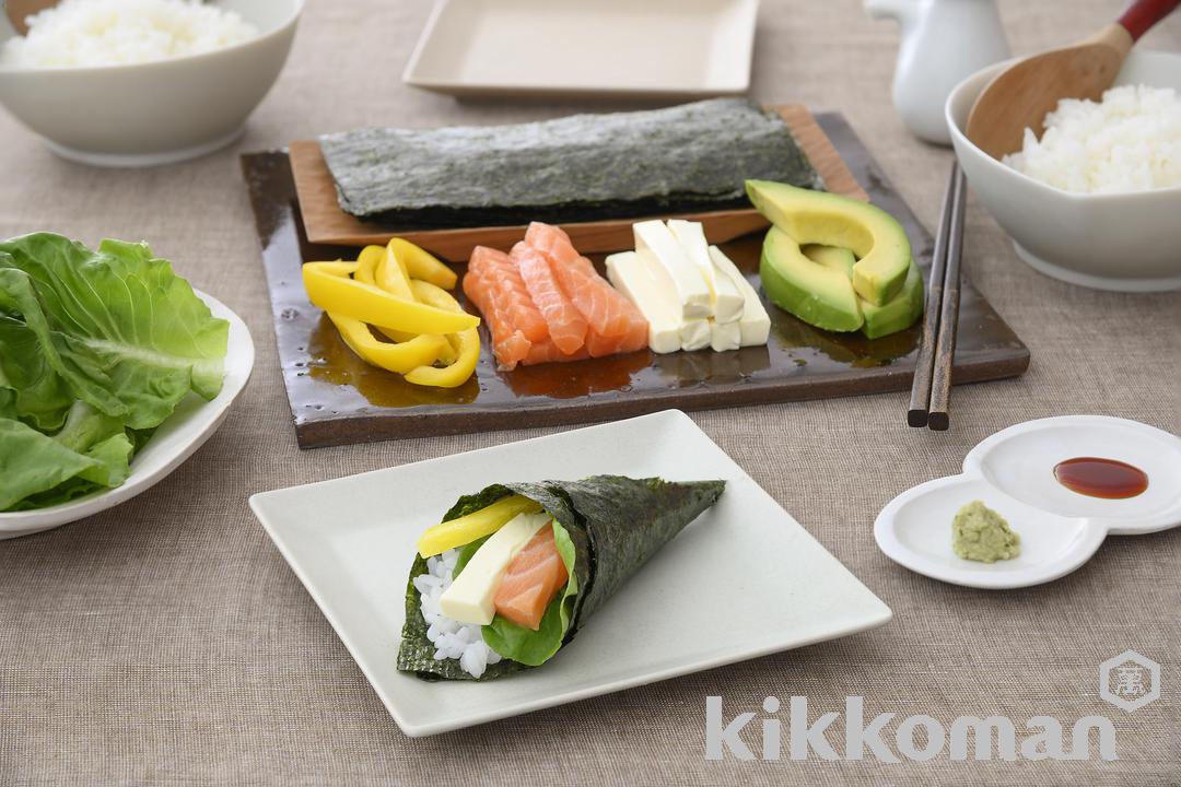 Temaki Sushi – Salmon and Cream Cheese