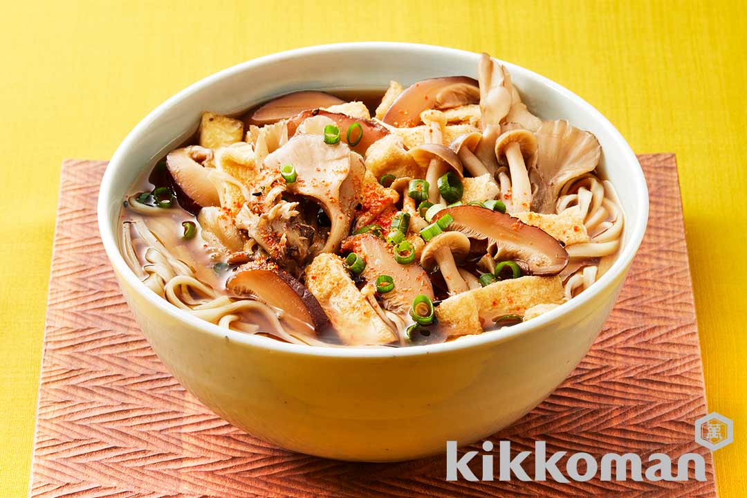 Kinoko Udon (Noodles in Clear Mushroom Broth）