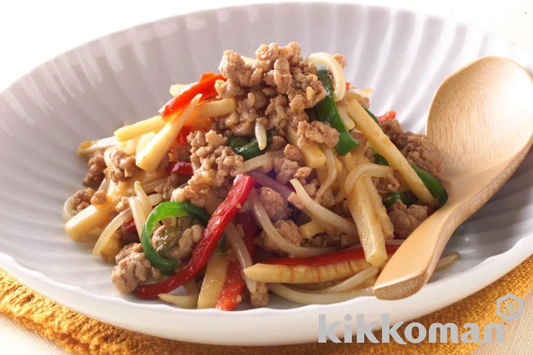 Spicy Ground Pork and Bean Sprouts