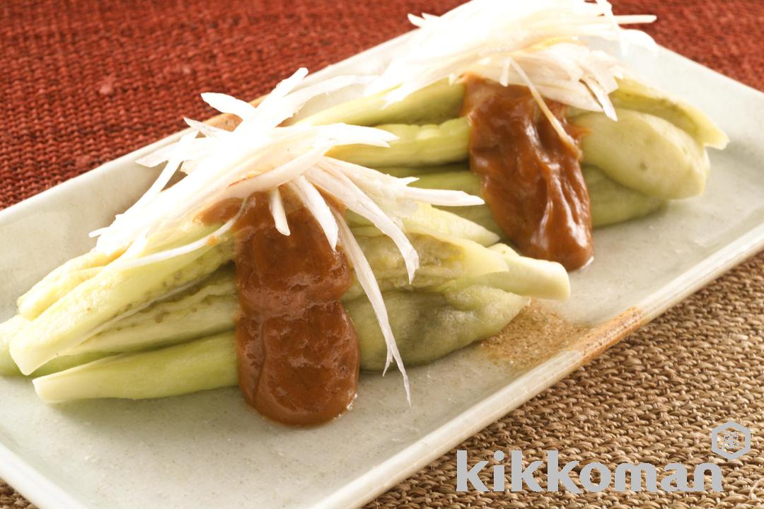 Cooked Eggplants with Peanut Sauce