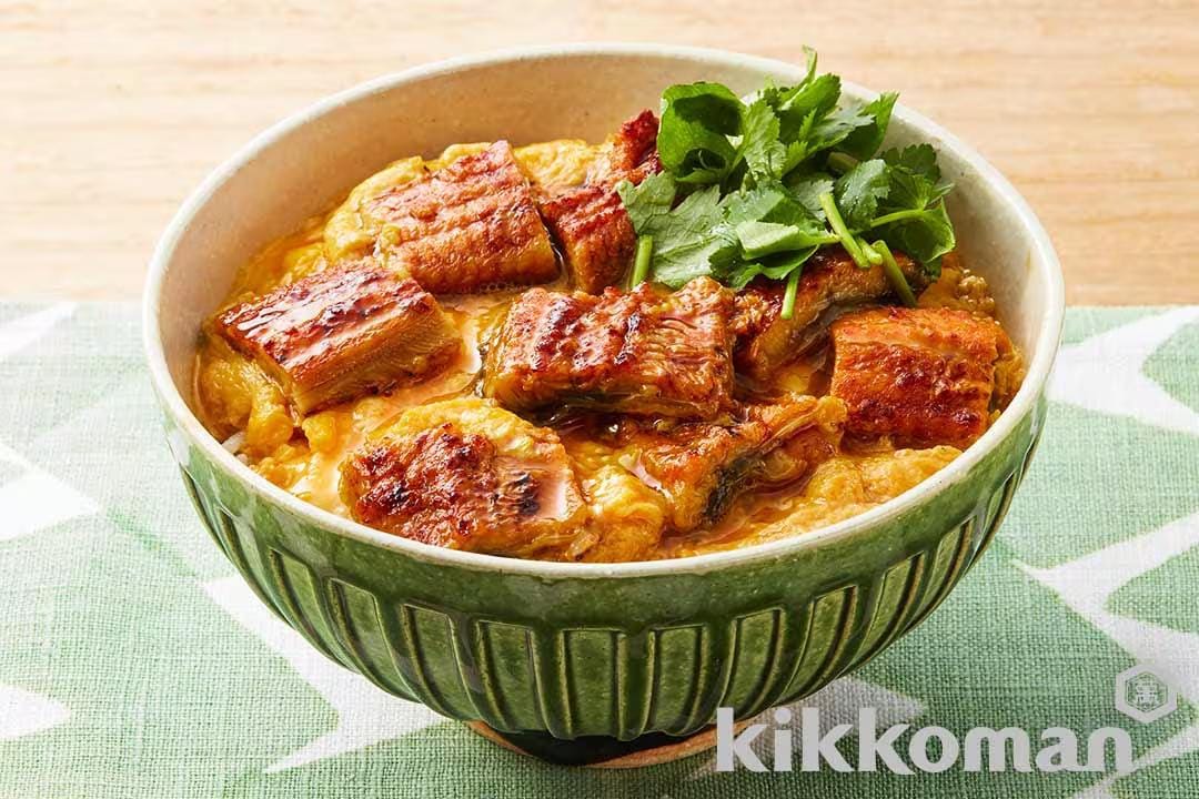 Unagi Don with Egg (Unatamadon)