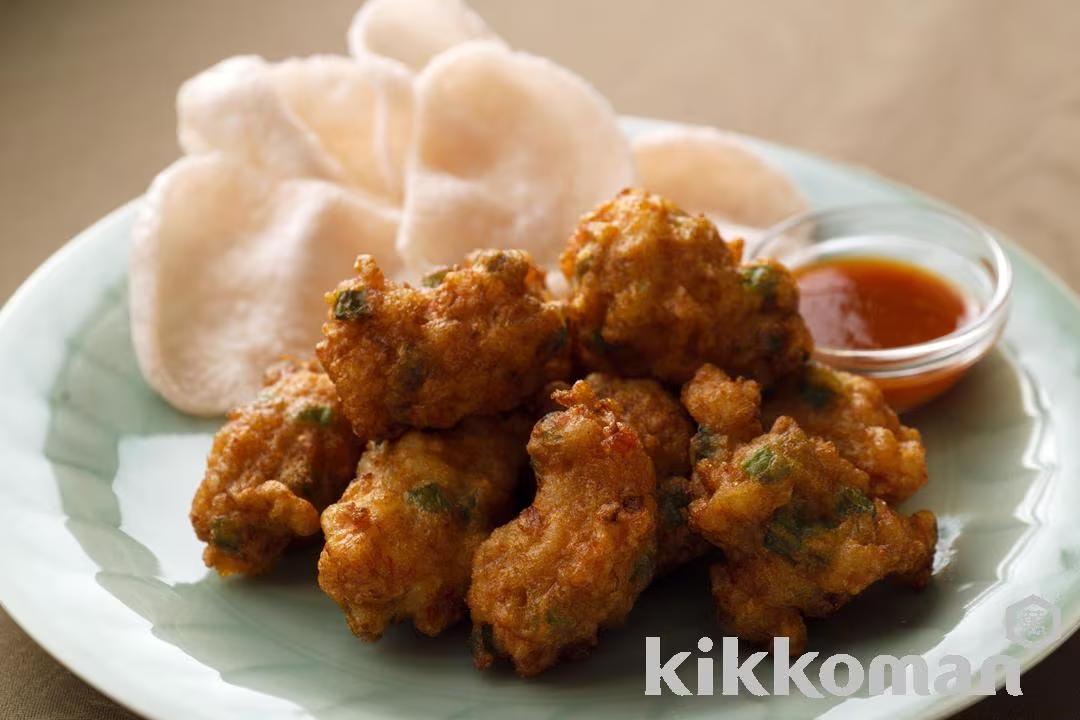 Thai-Style Deep-Fried Shrimp Cakes (Tod Mun Goong)