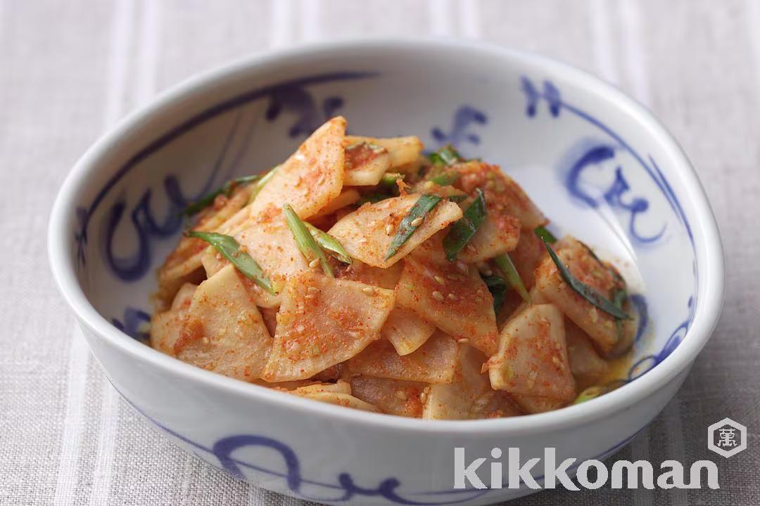 Instant Daikon Radish and Kimchi Salad