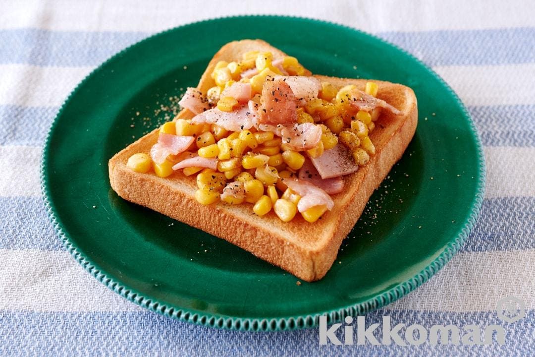 Buttery Toast with Bacon, Corn and Soy Sauce