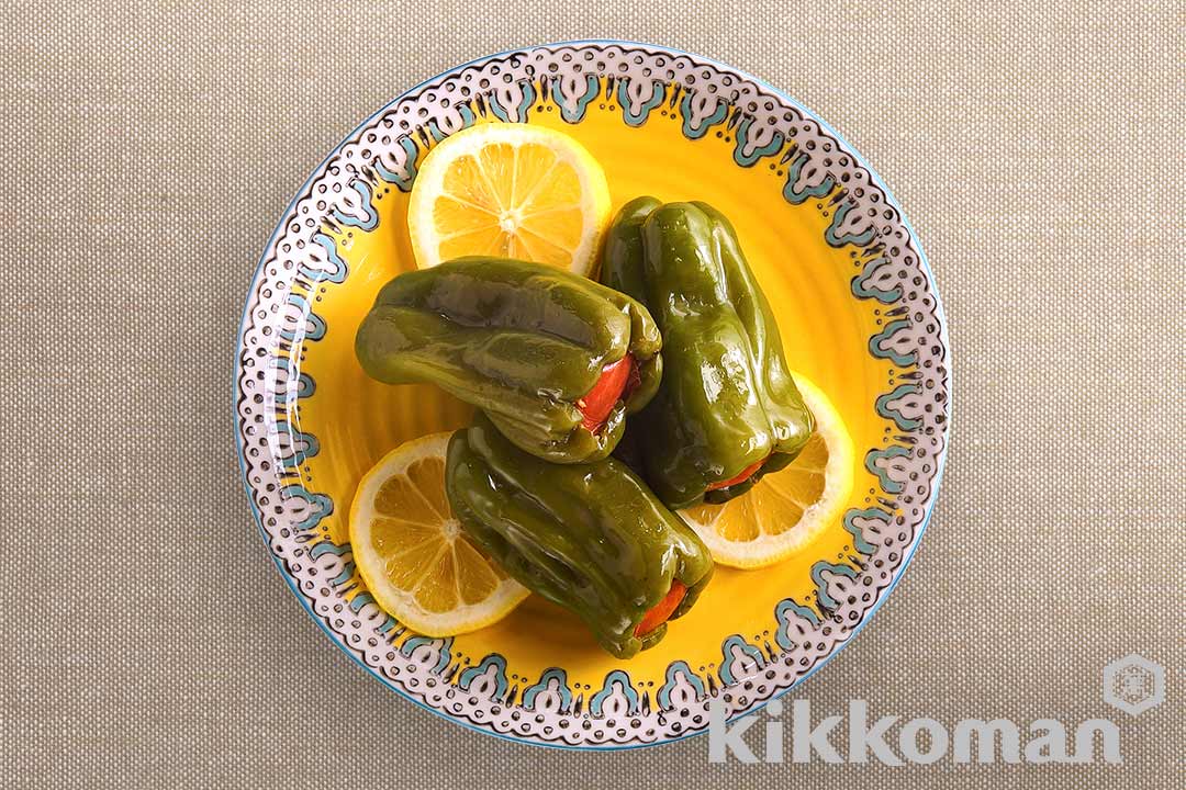 Meat-Stuffed Bell Pepper Dolma - Seasoning the World 