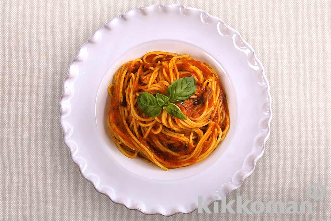 Pasta with Tomato Sauce - Seasoning the World 