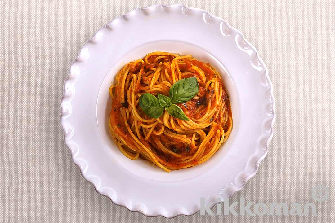 Pasta with Tomato Sauce_Seasoning the World 