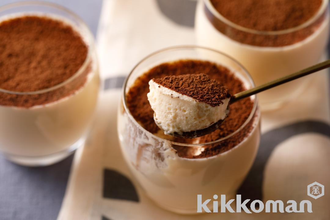 Soy Sauce Tiramisu with Cream Cheese