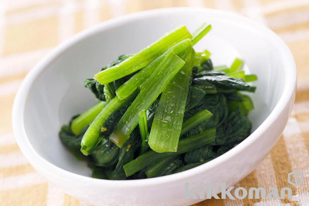 Japanese Mustard Spinach with Tangy Dressing