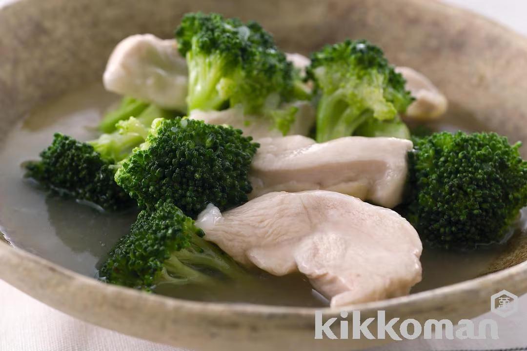 Simmered Chicken and Broccoli