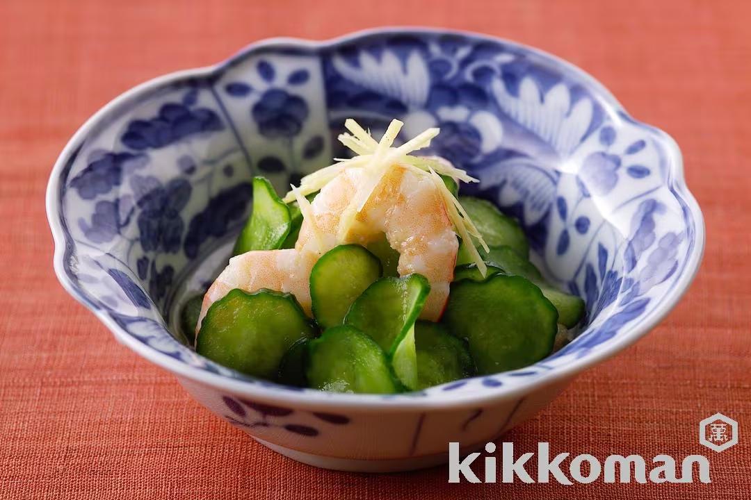 Sliced Cucumber and Shrimp in Vinegar