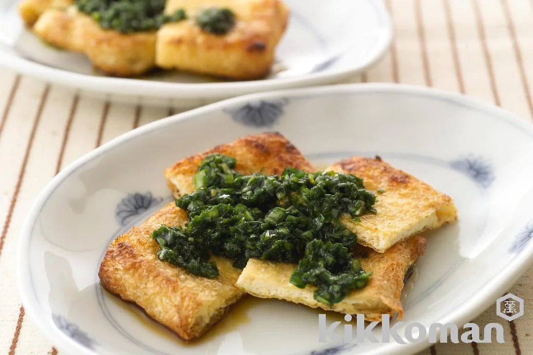 Fried Tofu in a Garlic Chive Sauce