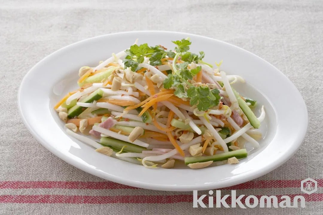 Vietnamese Bean Sprout Salad