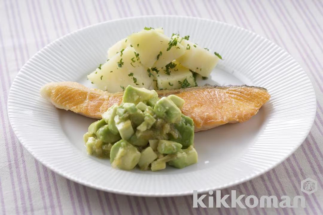 Salmon Meuniere with Avocado Tartar Sauce