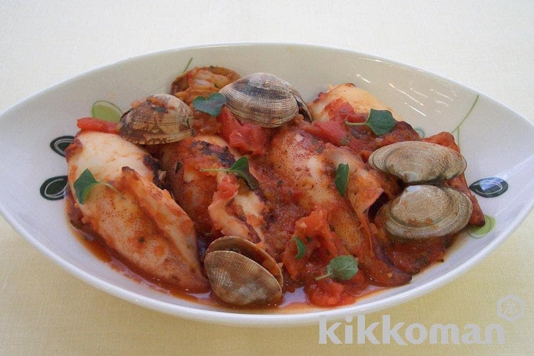 Simmered Squid in Tomato Sauce