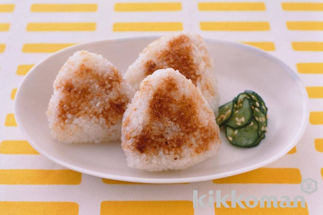 Yaki Onigiri (Fried Rice Balls)