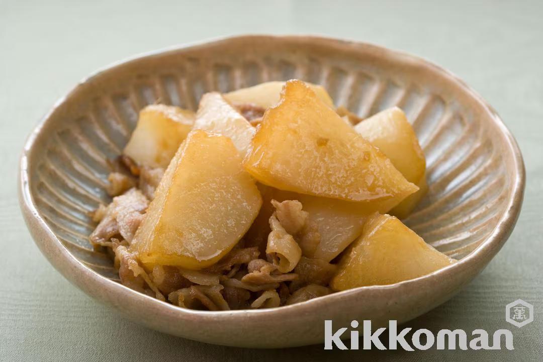 Simmered Daikon Radish and Pork