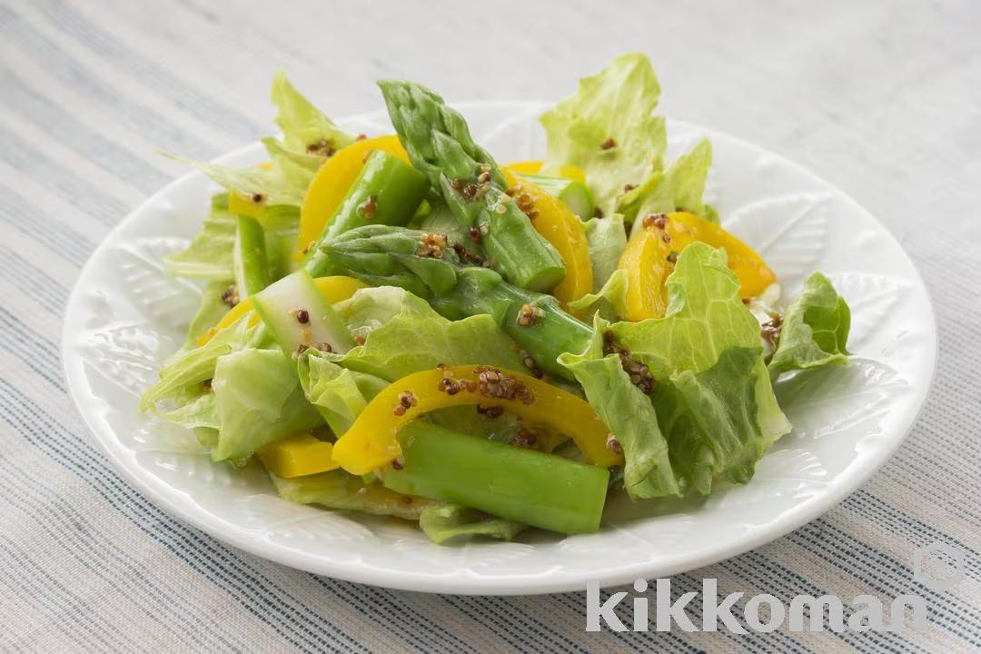 Green Asparagus and Bell Pepper Salad