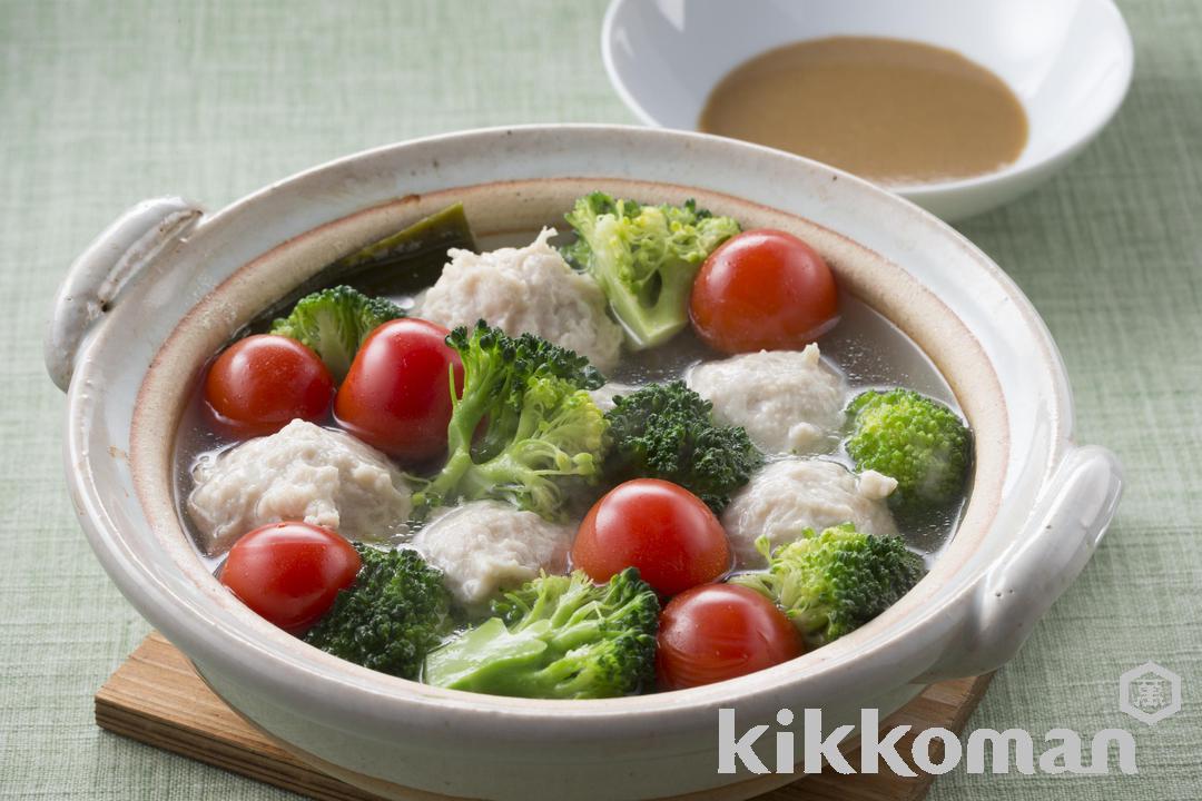 Broccoli, Cherry Tomato and Chicken Meatball Hot Pot