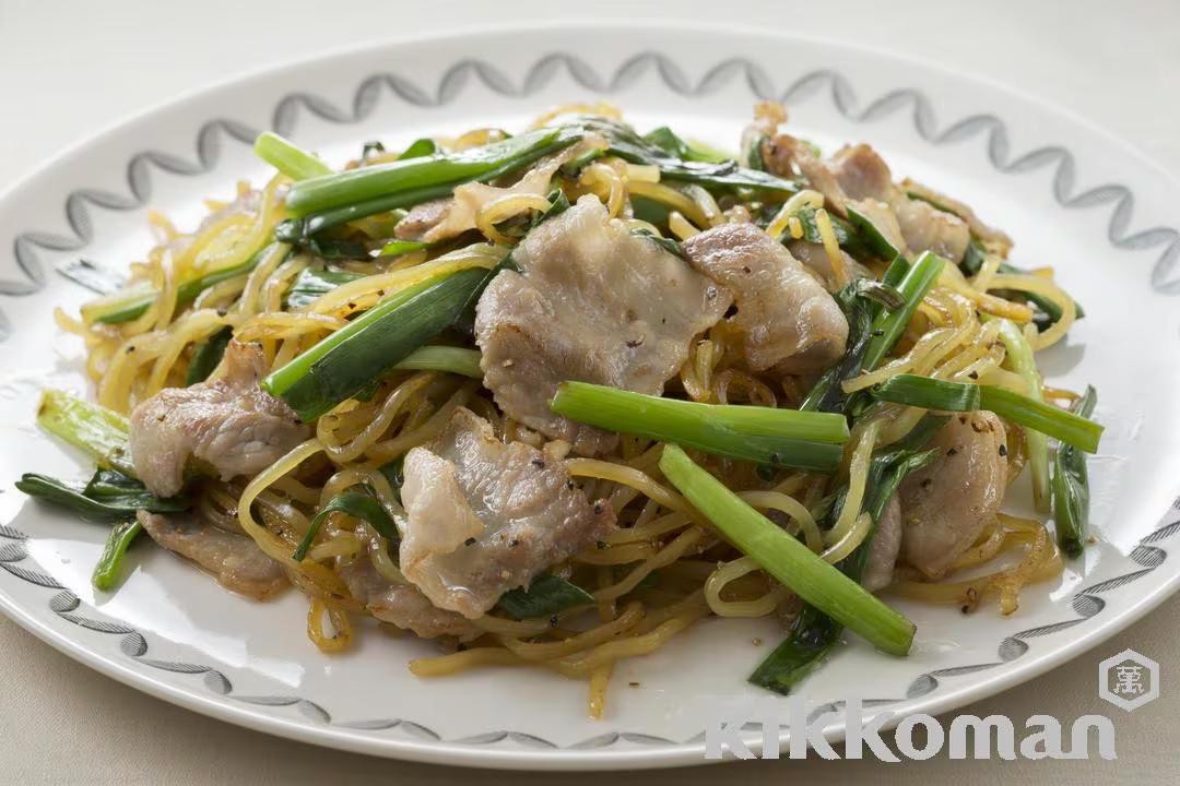 Yakisoba Fried Noodles with Japanese Long Onions