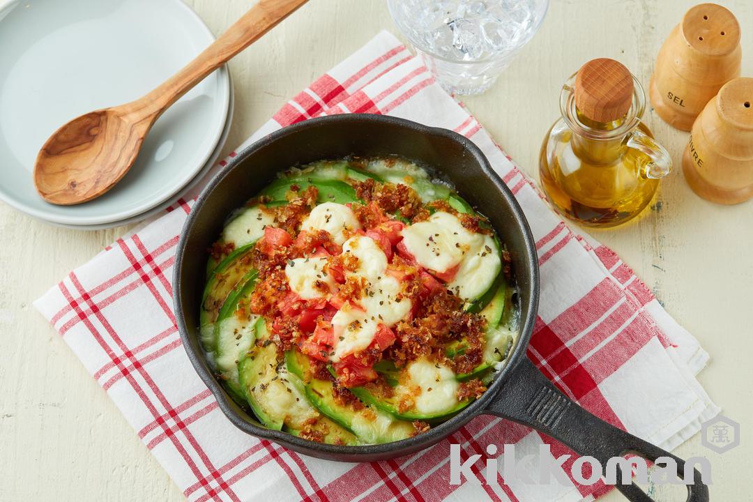 Baked Avocados and Tomatoes with Soy Sauce-flavored Breadcrumbs