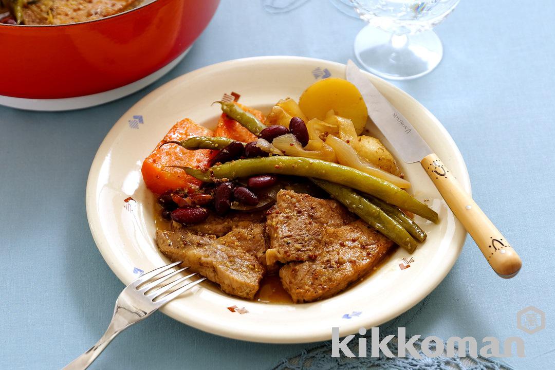 One-Pot Roast with Pork and Vegetables in Soy Mustard Sauce