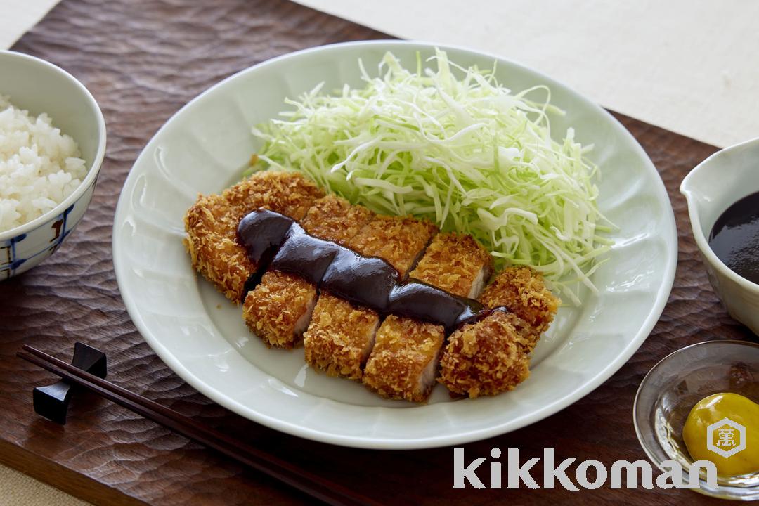 Tonkatsu (Japanese Pork Cutlet)