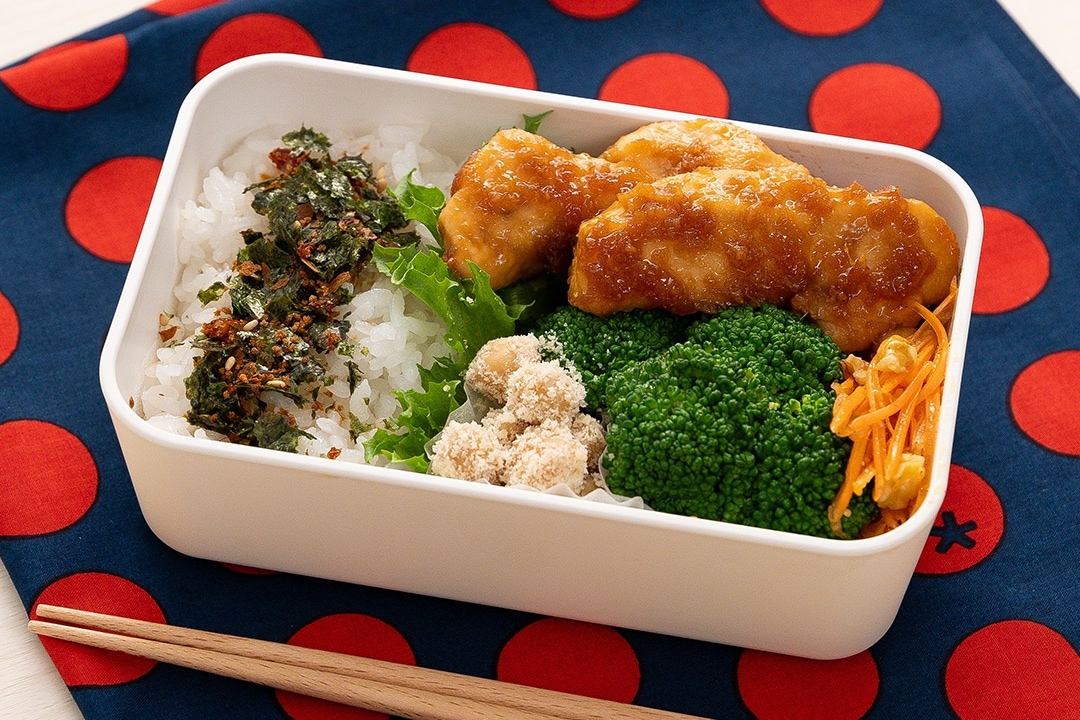 Ginger-Grilled Chicken Bento