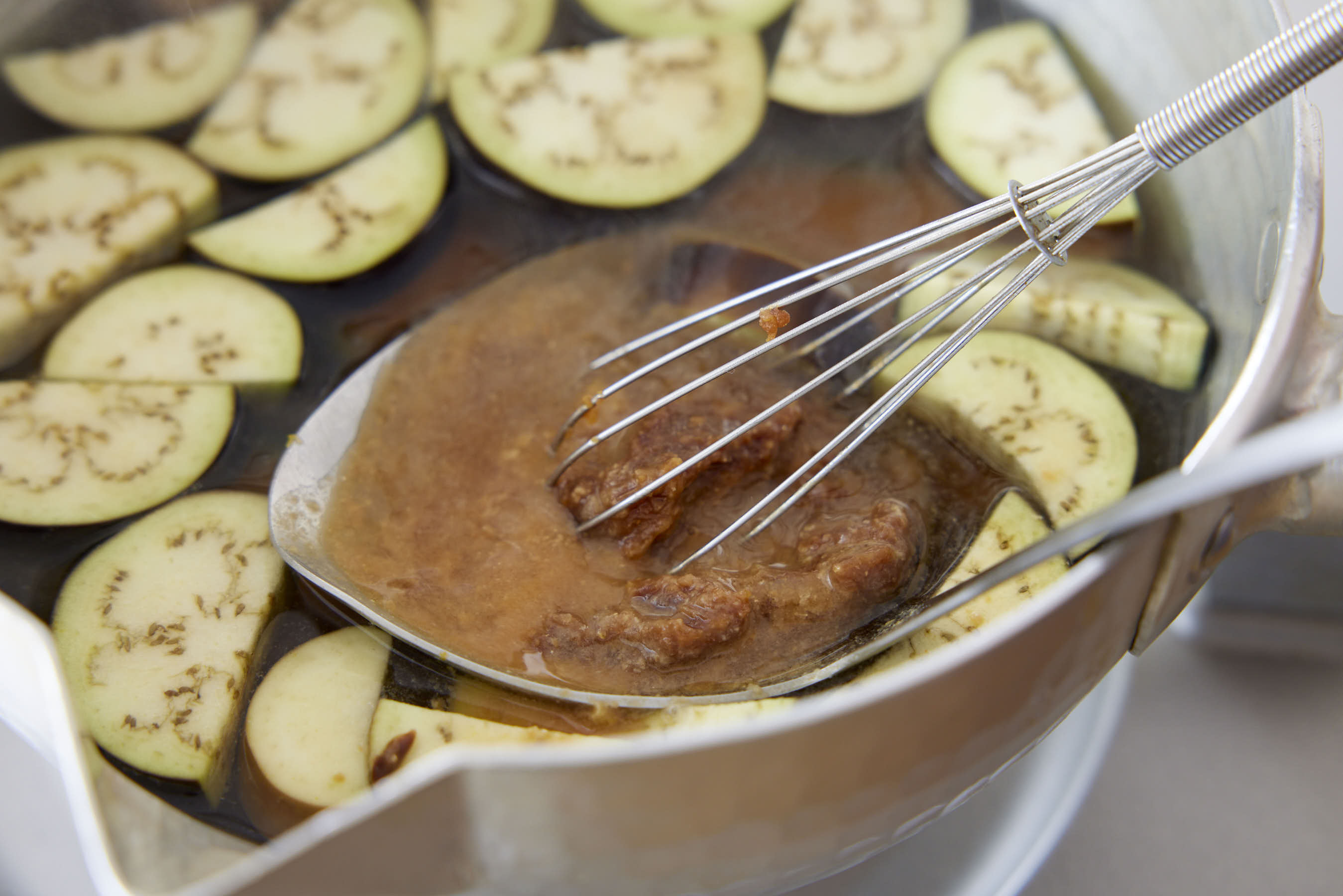 Dissolving miso