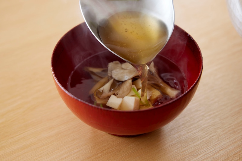 Serving osuimono