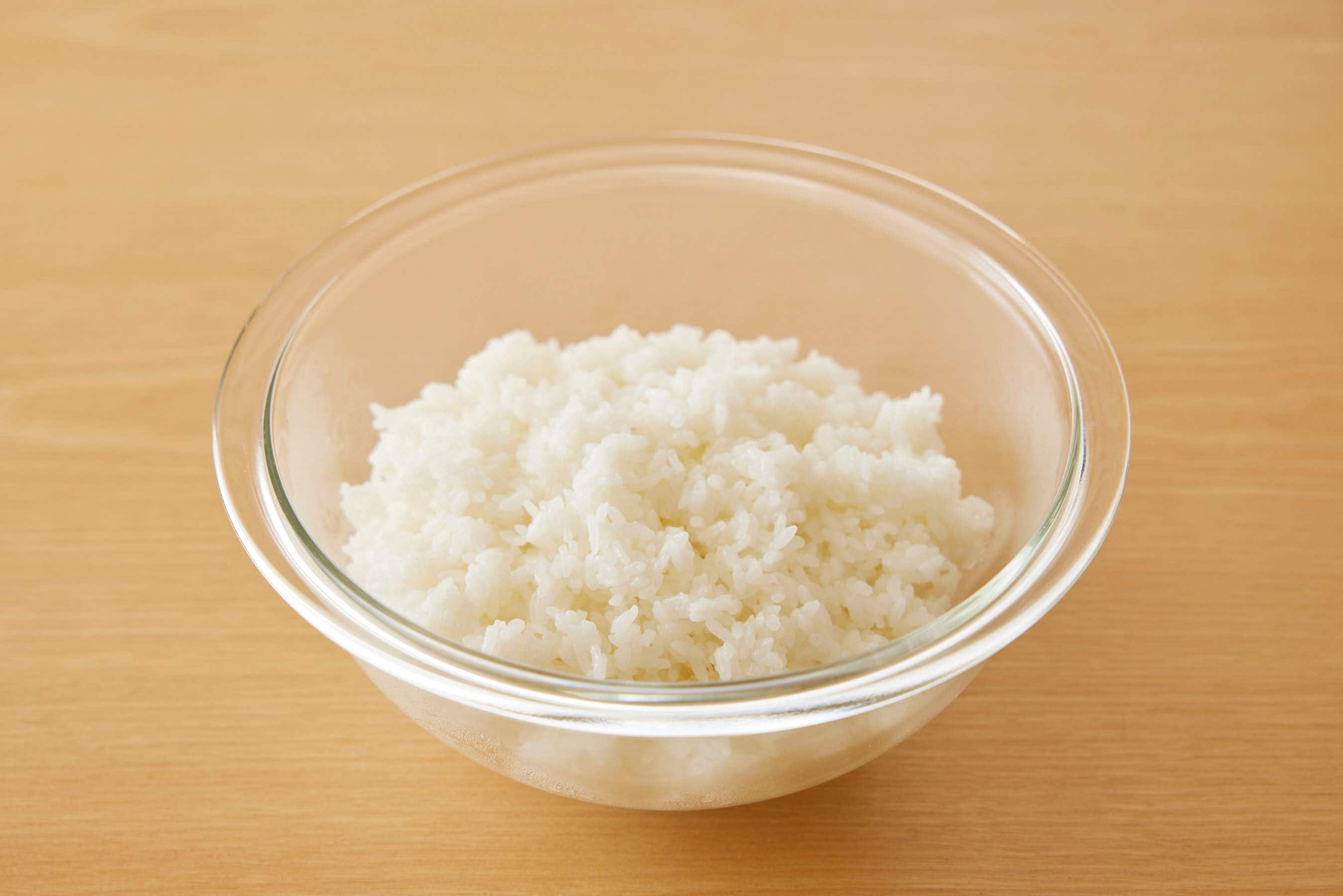 Cooked rice in a bowl