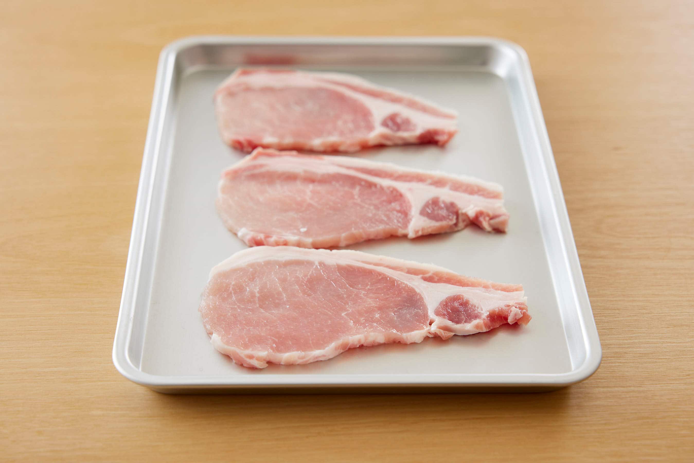 Sliced pork on a trey