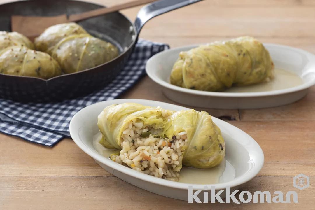 Mustard-flavored Rolled Cabbage with Rice