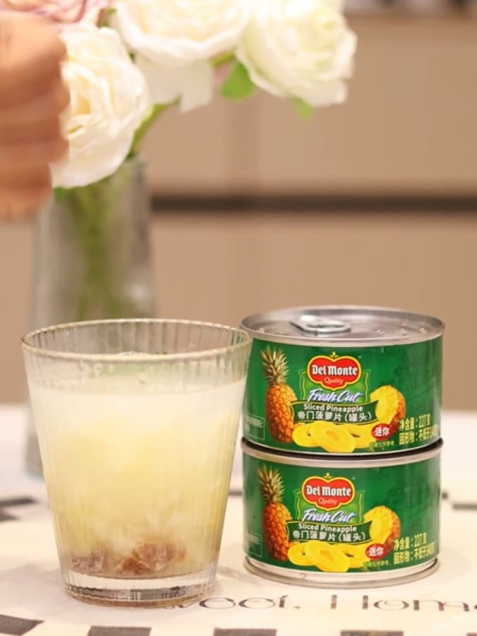 Product Image Right