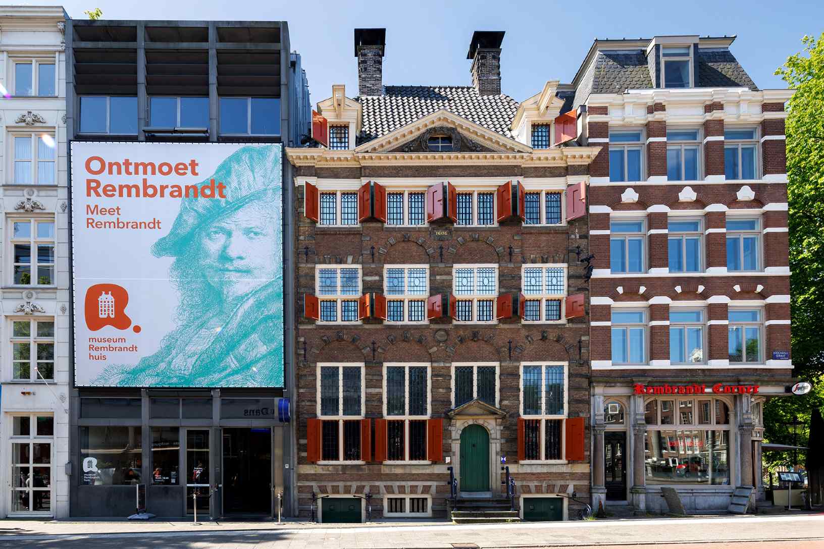 Rembrandt House Museum, Main Building