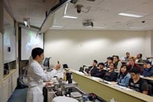 写真2　実演風景 （オークランド工科大学　ニュージーランド）